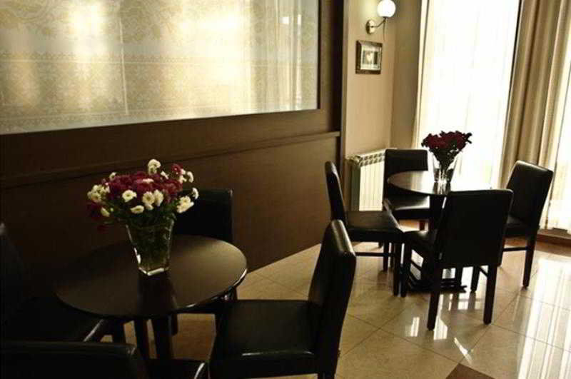 Hotel Porta Skopje Restoran foto